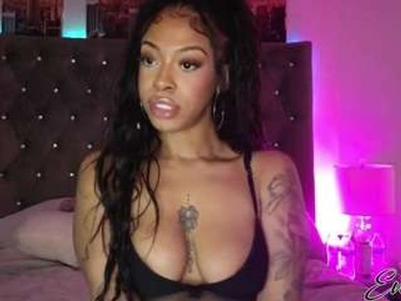 Eva Jonez