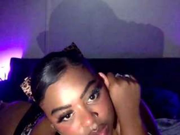 BellaAfterDark