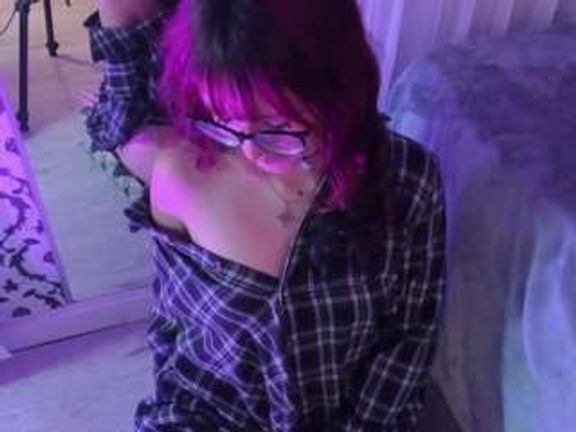 Alix Red Hair
