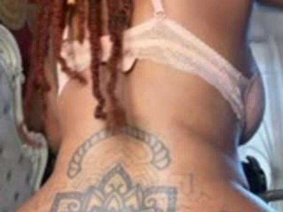 Nia Harriss