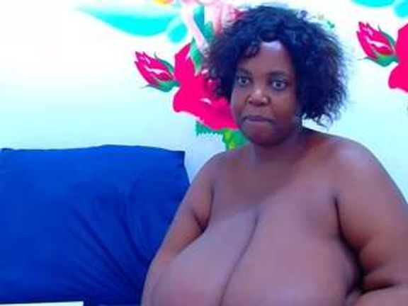 LUSTFULLBOOBSS