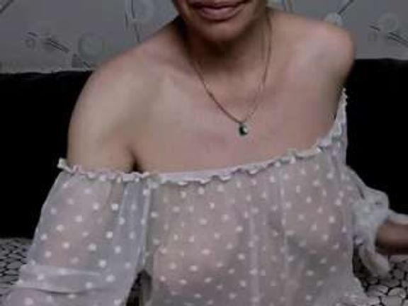 AmberHotQueen