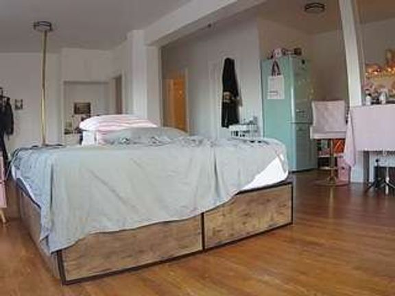 voyeurcam-celticiron-02