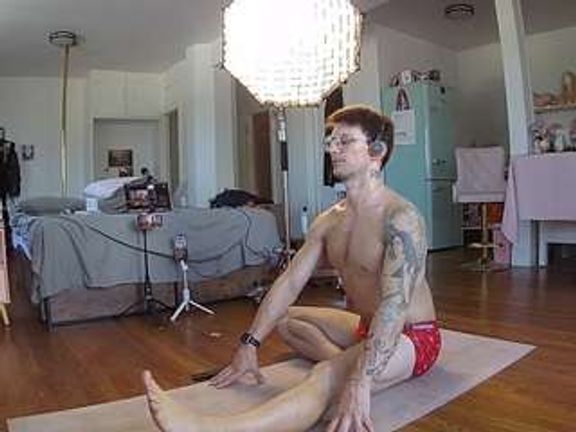 voyeurcam-celticiron-02