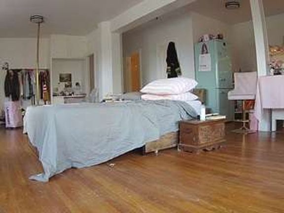 voyeurcam-celticiron-02