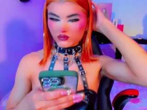chloe-hot-xxx