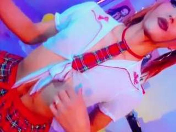 chloe-hot-xxx