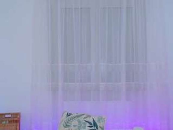 Lisa-Tease