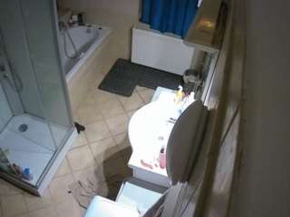 Julmodels Bathroom 2nd Floor-2