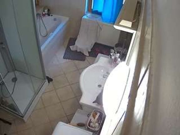 Julmodels Bathroom 2nd Floor-2