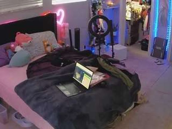 voyeurcam house charleys room