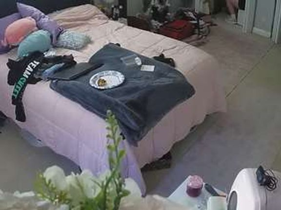 voyeurcam house charleys room