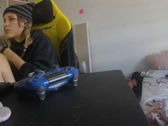 voyeurcam sexy little ana