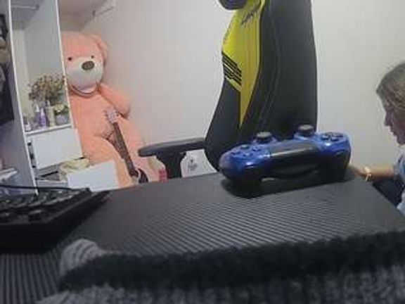 voyeurcam sexy little ana