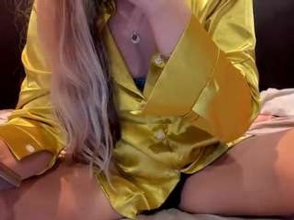 Ultra Chick