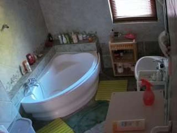 Julmodels Bathroom 1st Floor-2