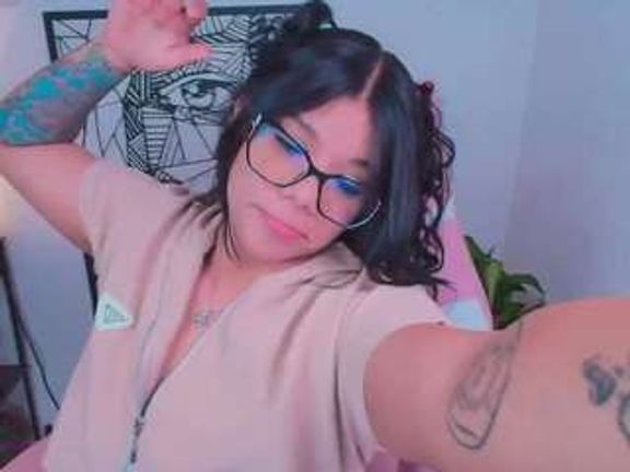 Ashleey18
