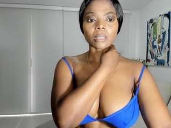 ebonydreamiin