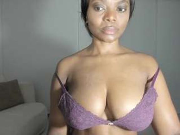 ebonydreamiin