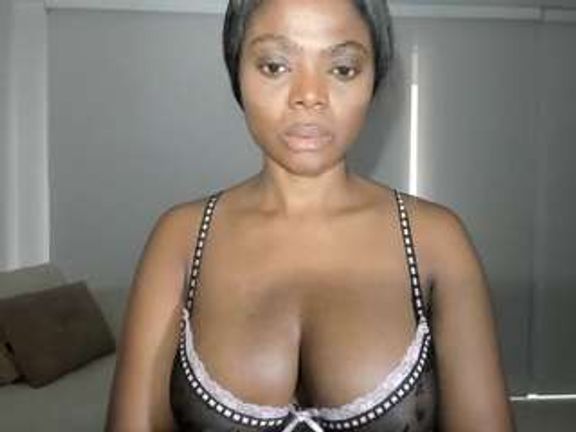 ebonydreamiin