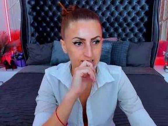 RebeccaDiamond18