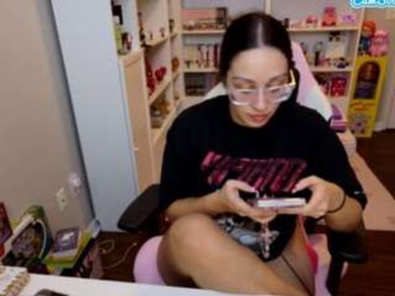 Hotpinkcheeto