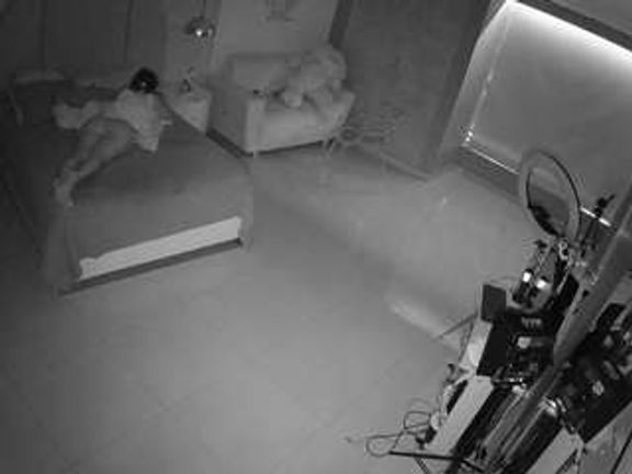 voyeurcam-casa-salsa-bedroom-14