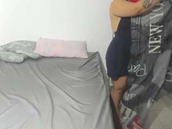 naughtymilfgela