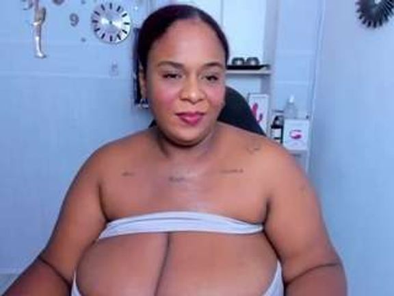 bbw-charlote