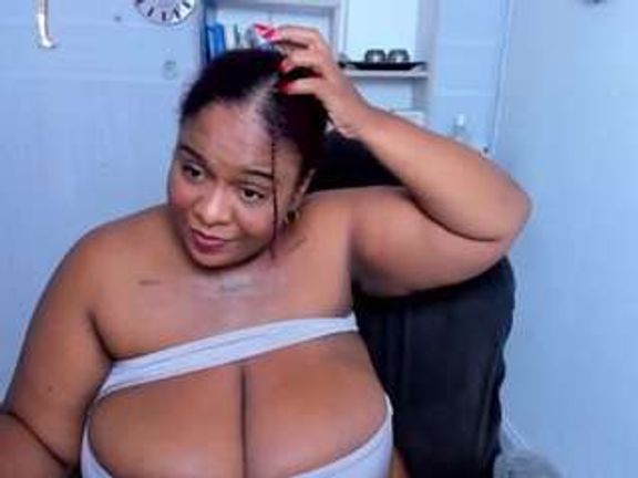 bbw-charlote