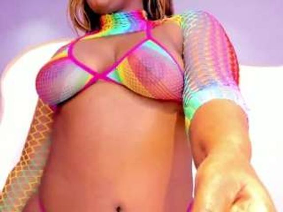 Arianaablack