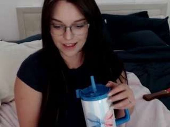 Hot Wife Mia