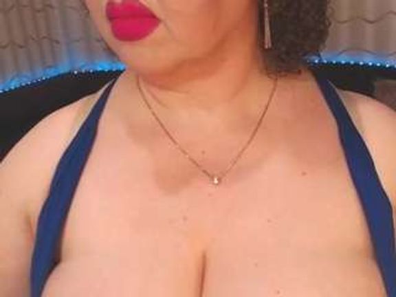 YourBustyKatty