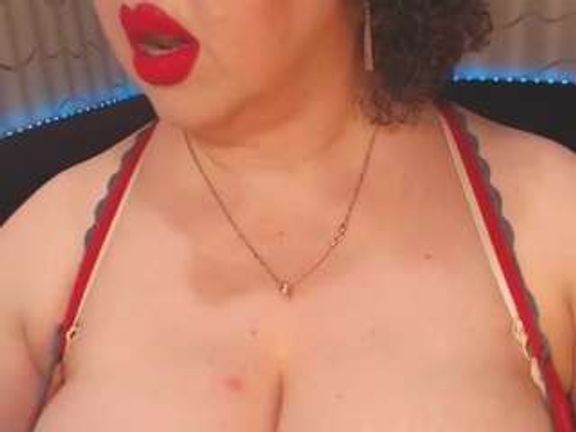 YourBustyKatty