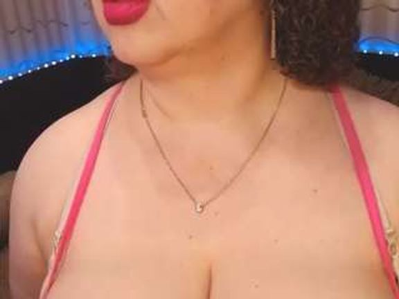 YourBustyKatty