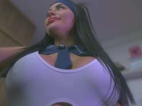 Layla Nicols