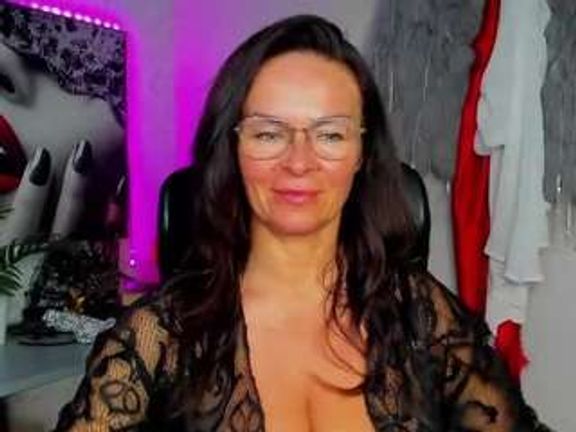 glamHelen