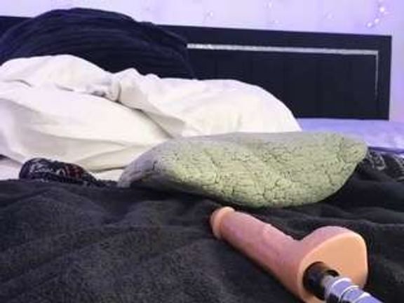 HornyLindzay