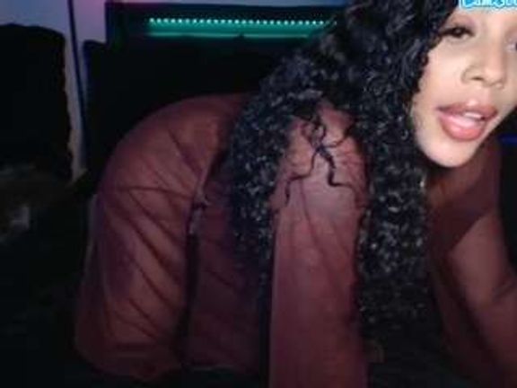 Christina Luvv