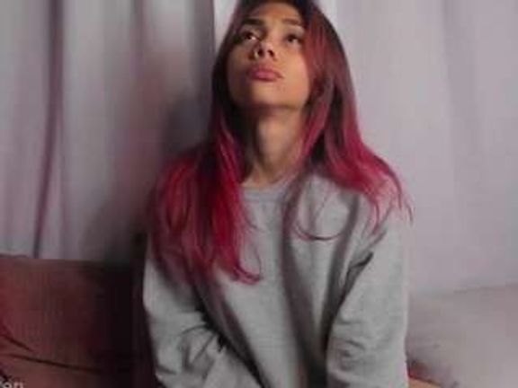 Pretty Lauren