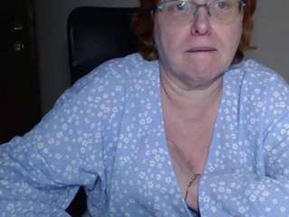 CurvyJoanna