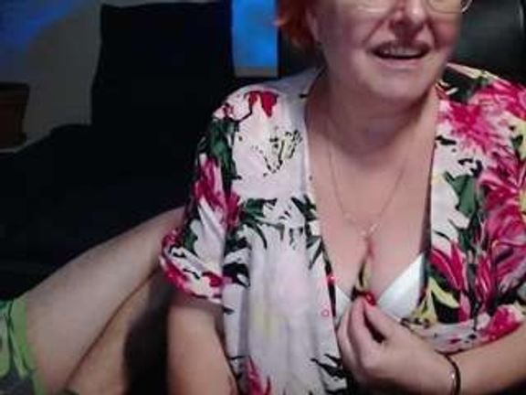CurvyJoanna