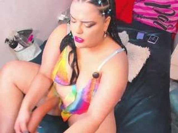 LARAFOXX