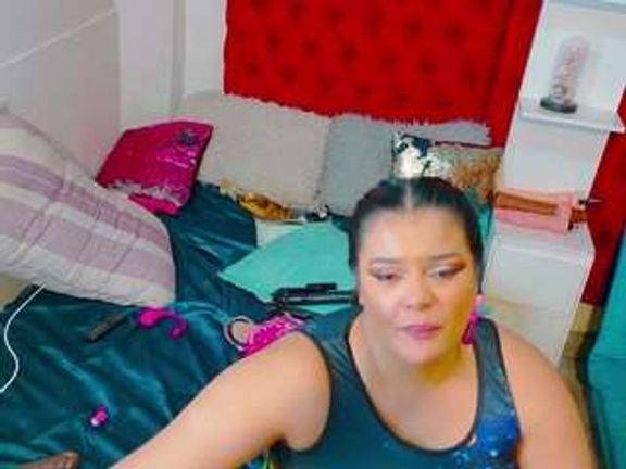 LARAFOXX
