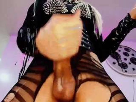 MISTRESS EDGGY