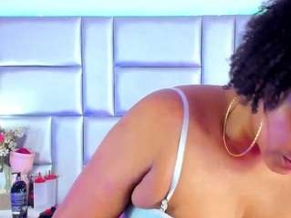 NinaNicole