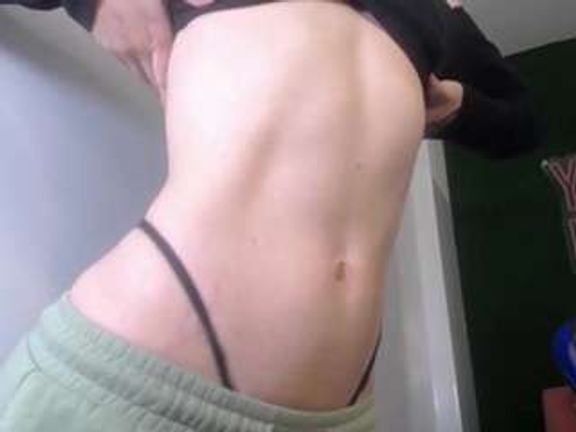 Alina-Lee-T