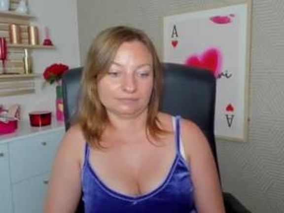angelaLove13