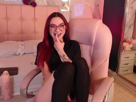 Red-kytty6