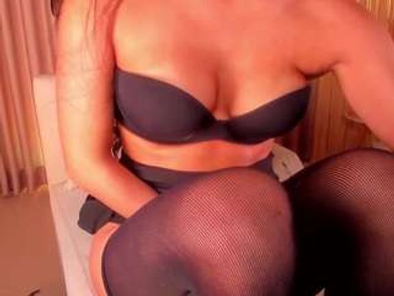 DAPHNE